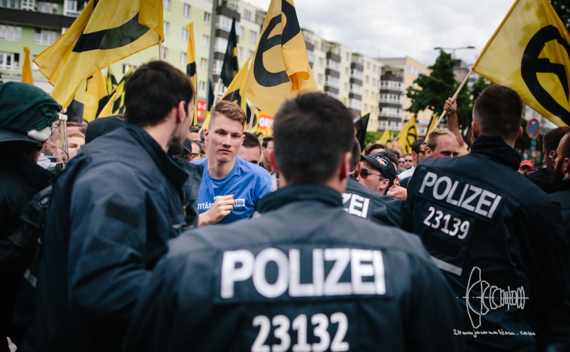 March of Identitarian Movement in Berlin Blocked – Far-right Activists Clash with Police
